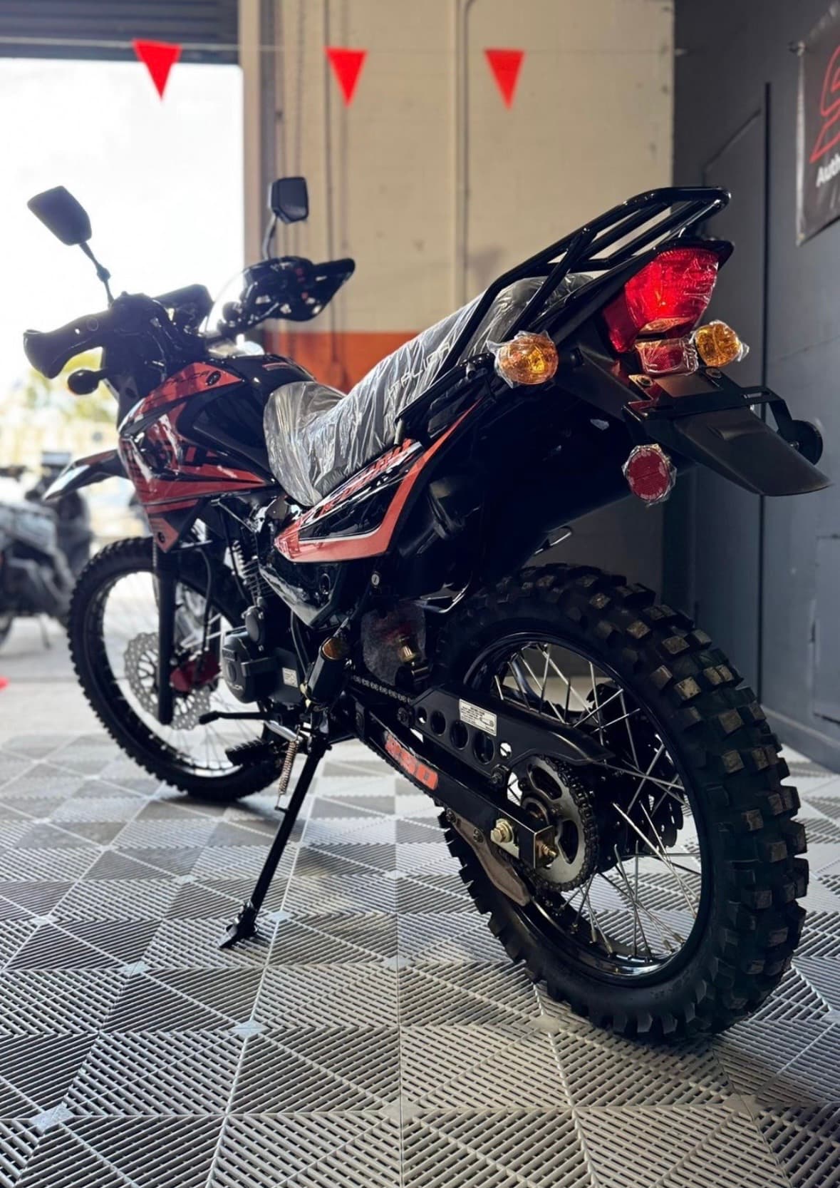 NDURO 250