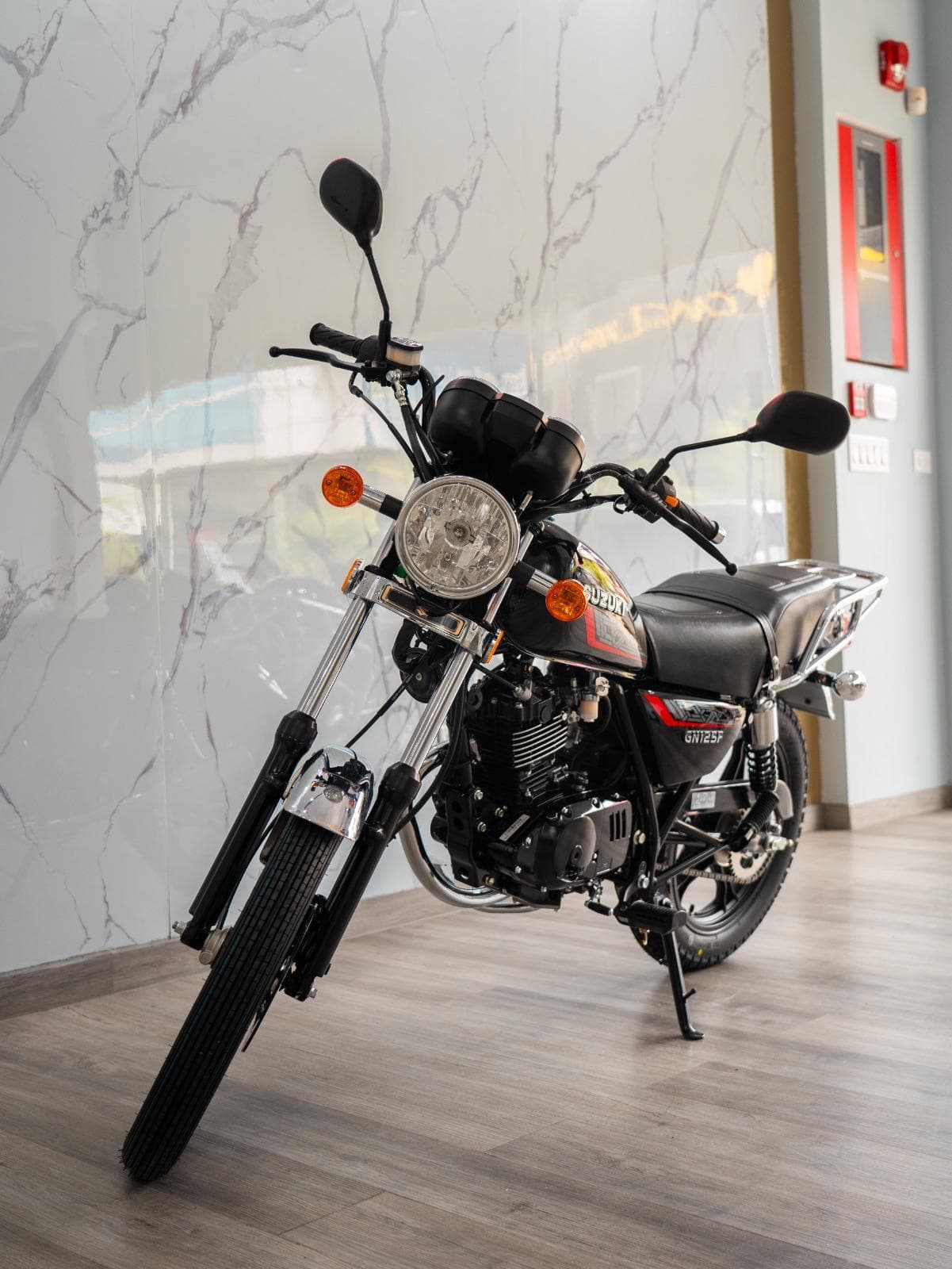 Suzuki 125 F