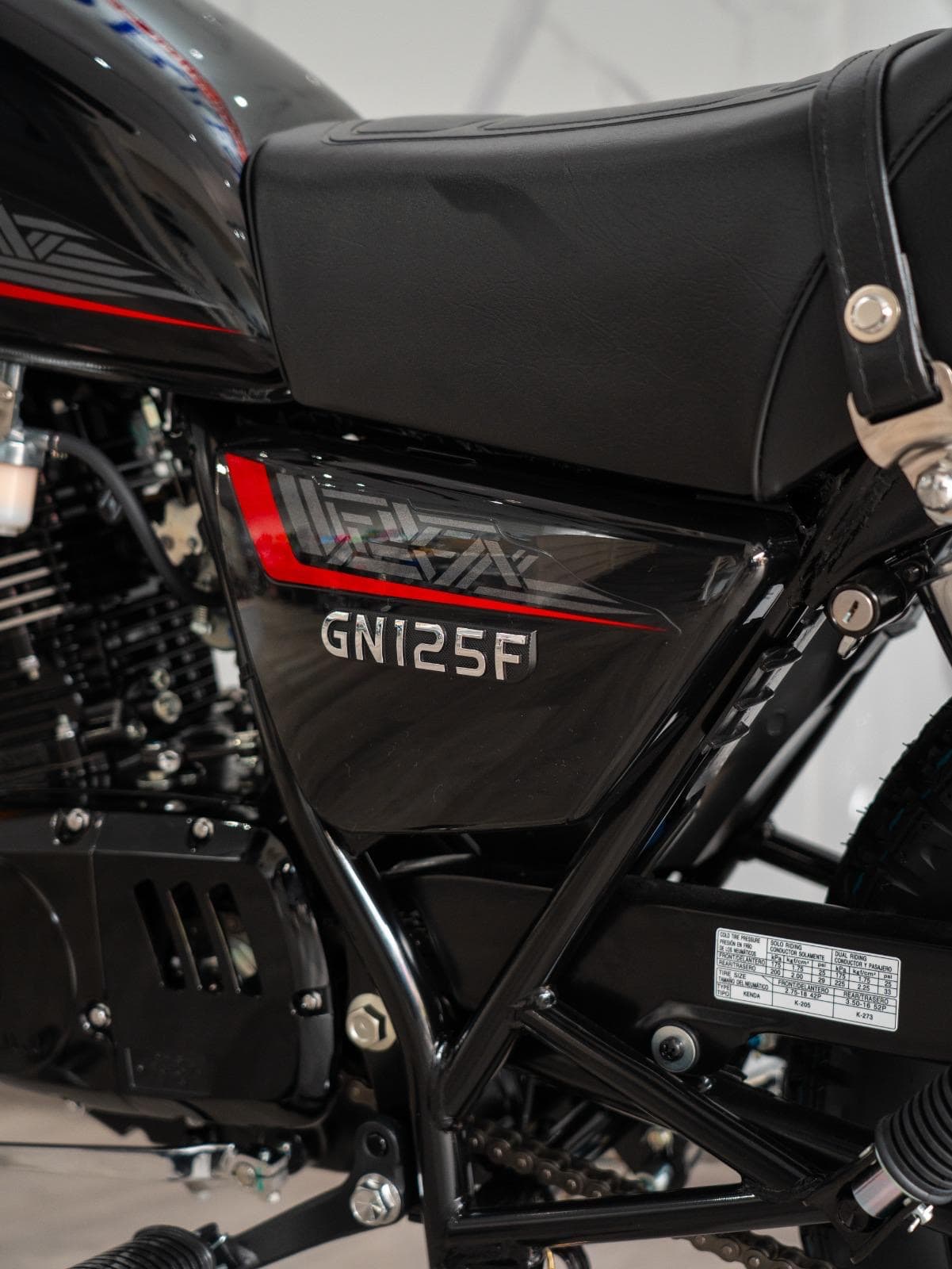 Suzuki 125 F