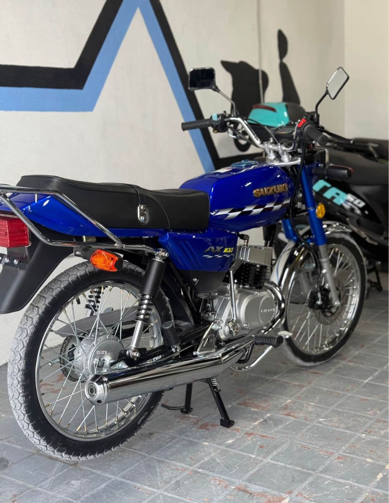 Suzuki AX100