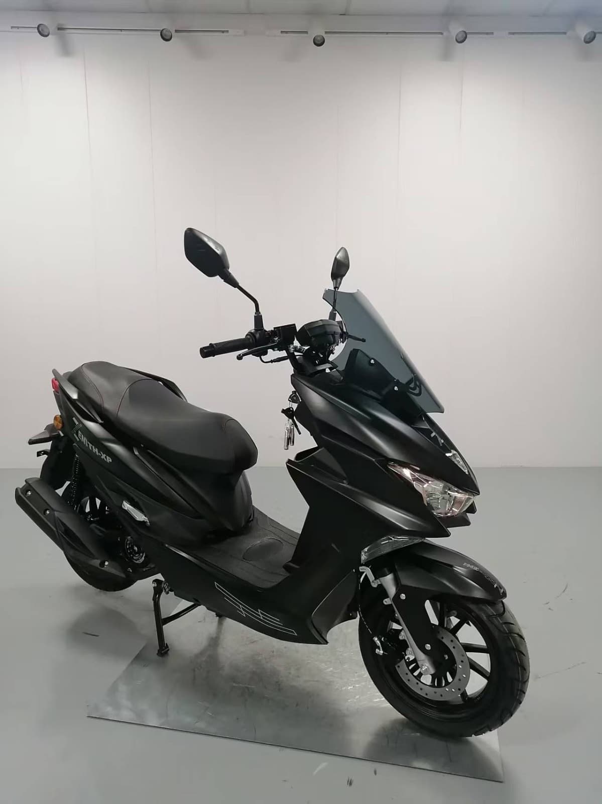 Tank Zenith 200
